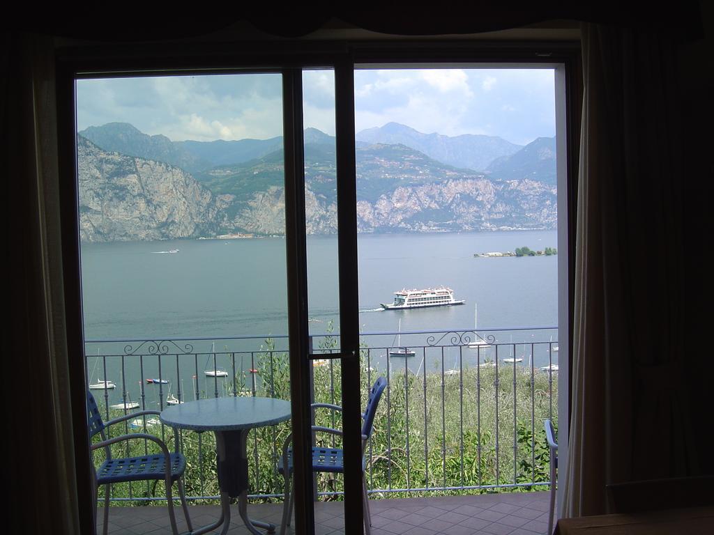 Hotel Residence Panoramica Brenzone sul Garda Quarto foto