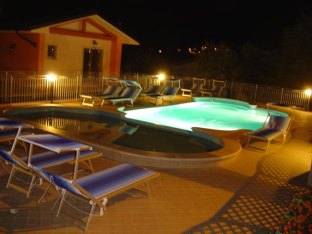 Hotel Residence Panoramica Brenzone sul Garda Exterior foto